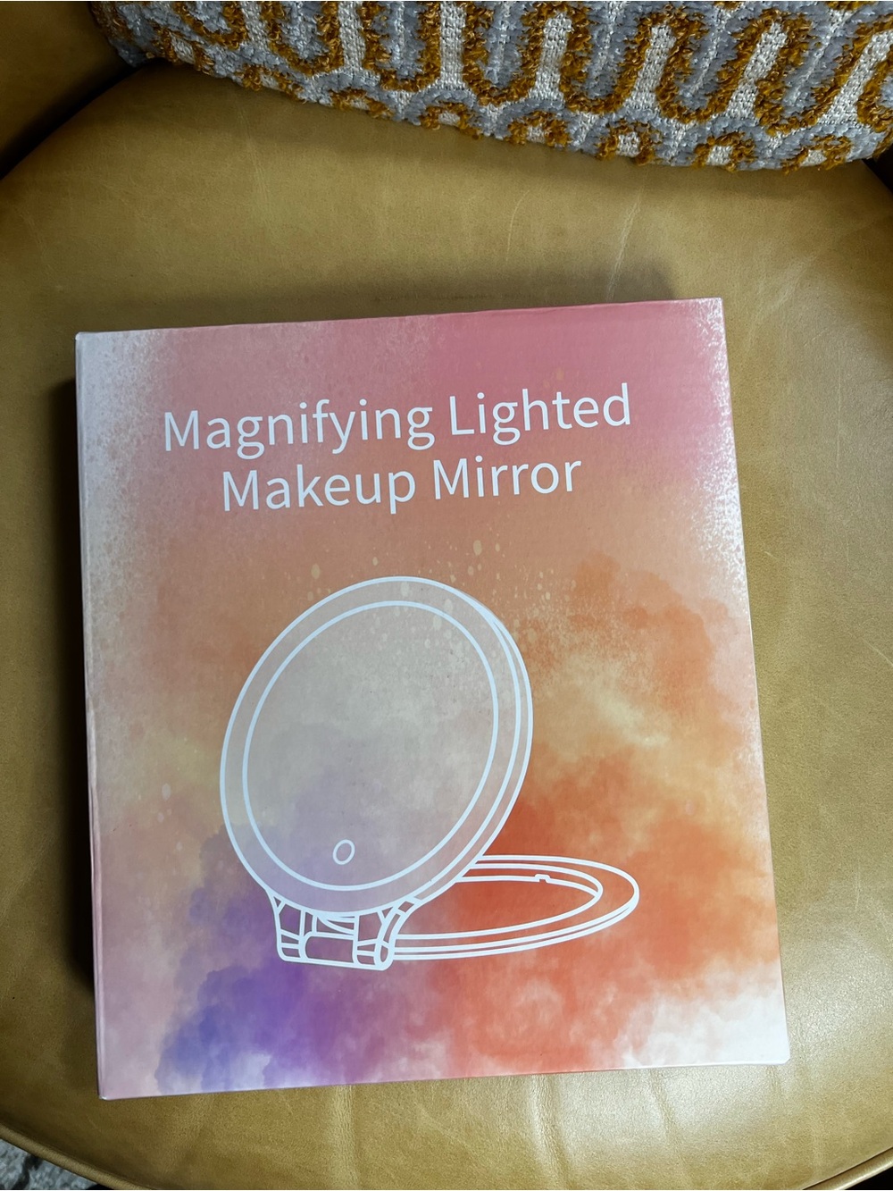 NEW 10x magnifying lighted makeup mirror -battery operated - Picture 2 of 3